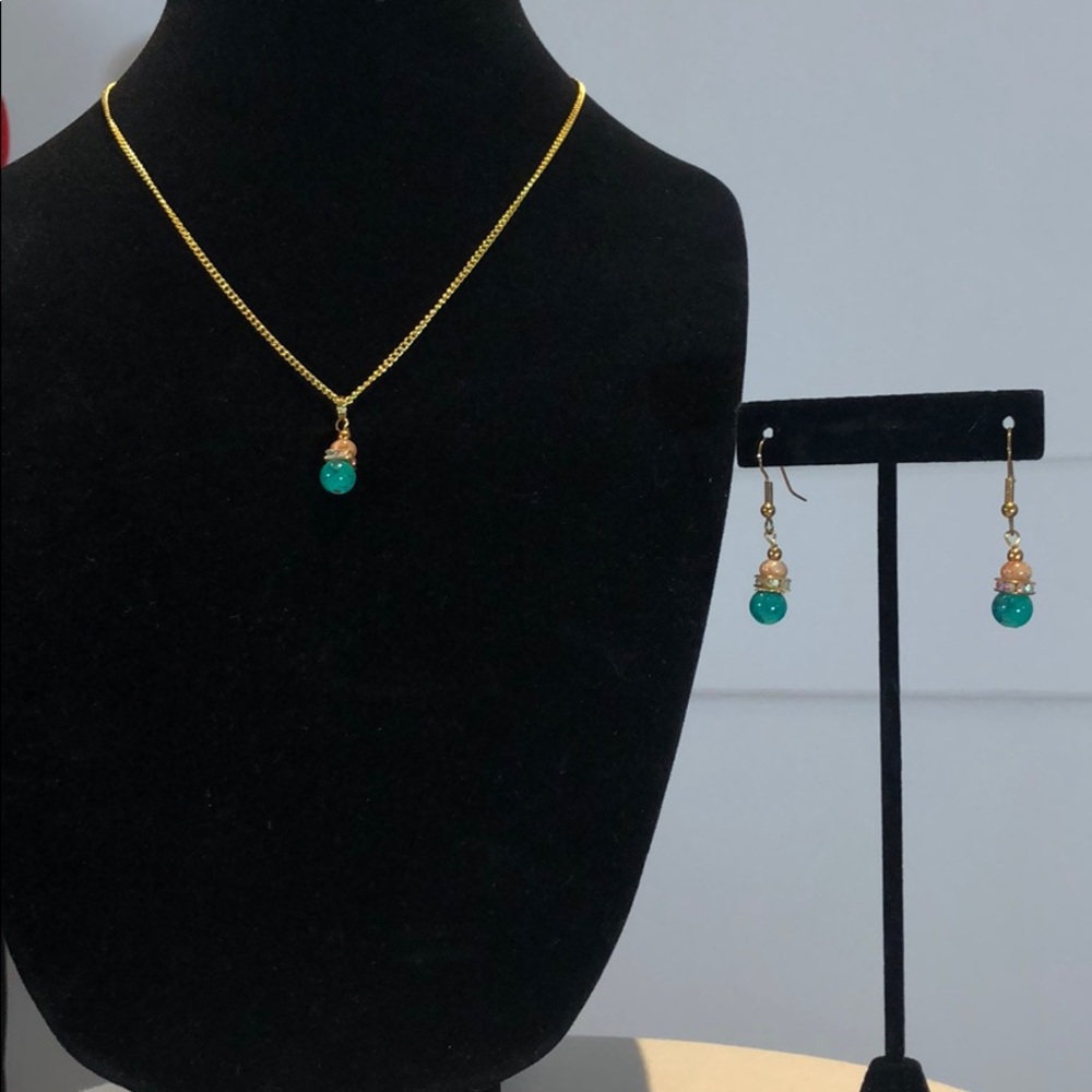 Green & Beige Stone Earring and Necklace Set